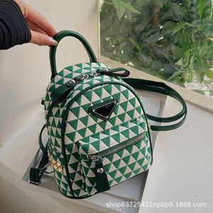 2023 ventes directes d'usine de haute qualité nouveau Mini toile Art frais fille sac à dos polyvalent bandoulière mode petit sac