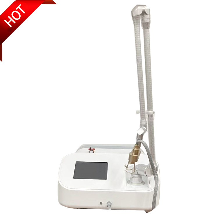 2023 Factory Price Co2 Fractional Laser Machine Vaginal Tightening Freckles Stretch Mark Removal Equipment For Spa Home beauty items