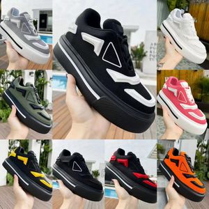 2023 beroemde designer heren lente nieuwe P-platform sneakers, mesh schoenen zweetabsorberende antislip slijtvaste schoenen veelzijdige ademende casual schoenen met doos