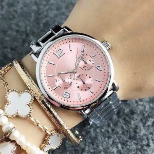 2023 Fashion Gloednieuwe Horloge Vrouwen Meisje 3 Wijzerplaten Stijl Metalen Stalen Band Quartz Horloges Hot Koop gratis verzending designer