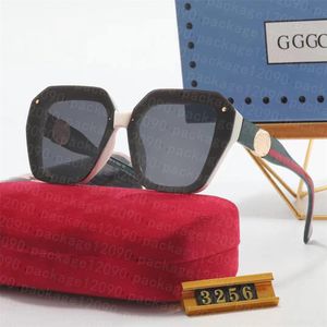 2023 Lunettes de soleil de marque de mode 3256 Cadre noir rétro adapté aux lunettes de créateurs pour hommes et femmes