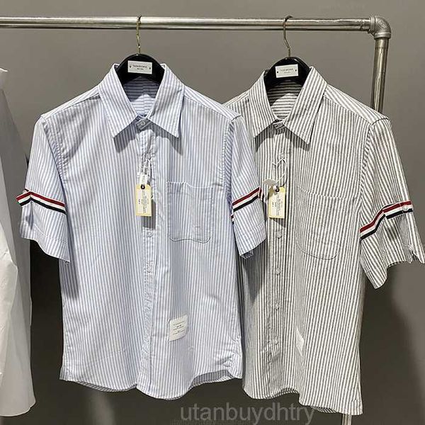 2023 marca de moda TB THOM camisas hombres Slim Fit rayas manga corta camisa Casual Primavera Verano ropa de hombre DARKSKINS