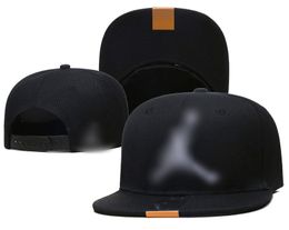 Gorra de moda Sombreros de baloncesto de diseño Casquette gorras gorra bordada de lujo sombrero de pareja ajustable detrás de la letra gorra de color sólido a2