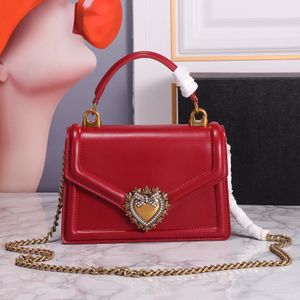 2023 Créateur de mode de haute qualité Love Bow Chain Sac à main Sac à bandoulière Caché Magnétique Snap Ouvert Sac à bandoulière fermé p16582