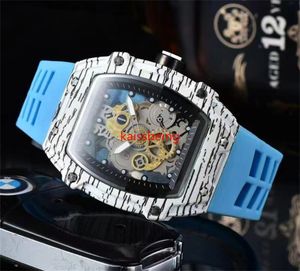 2023 Fashion Men Casual Sport Watch Man Women's Wood Grain Silicone Watch Woman Steel Calendar Hollow Quartz Paren Watches