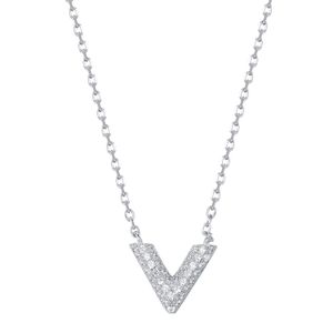 2023 mode nouvelle vente chaude japonais et coréen 925S argent petit pendentif en diamant en forme de V avec collier minimaliste