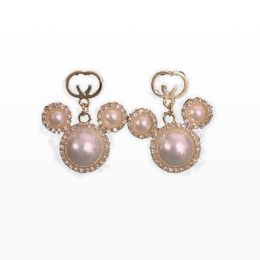 2023 Mode Perle Boucles d'oreilles Printemps Femmes Amour Rose Pendentif Boucles d'oreilles Designer Cadeaux Bijoux Classique Ours Boucles d'oreilles 18K Plaqué Bijoux En Gros