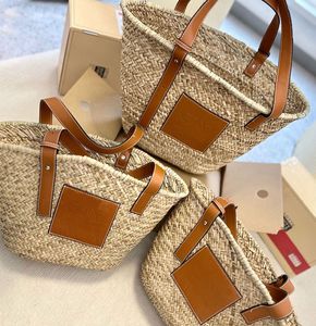 2023 Fashion Straw Toes Bag Women Luxe Designer Beach Tags Grote capaciteit 3 Maten Casual Letter Summer boodschappentas