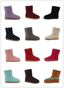 2023 Moda Botas de lana Uggltys Australia Botas de nieve Diseñador de lujo Zapatos cálidos de invierno Botas medianas Ugglie Botas integradas de piel