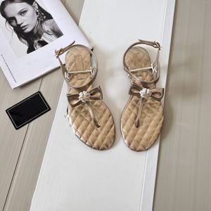 2023 Platte Bodem Desiner Strand Rubber Luie Slippers Indoor Outdoor Show Stijl Strand Sandalen Voor Mannen Vrouwen Slides Slippers