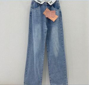 Un jean à jambe droite brodée de 2023 avec un style lavé rétro, un pantalon long mince et polyvalent avec une taille haute et des jambes larges