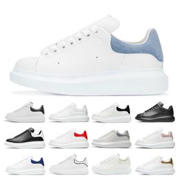 2023 pour hommes femmes chaussures de créateurs de luxe plate-forme baskets pour hommes triple blanc daim noir cuir or lacets sport baskets pour femmes