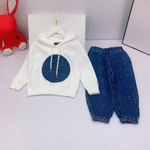 2023 G Enfants Ensembles Bébé vend de nouveaux vêtements d'automne Vêtements de mode Ensemble Toddler Boy Girl Pattern Casual Tops Enfant Loose Pantalon 2pcs Designer Outfit Vêtements Vv