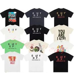 2023 Galeries T-shirts Hommes Femmes Designer T-shirts Depts Cotons Tops Homme Casual Chemise Luxurys Vêtements Street Shorts Manches Vêtements Taille S-XL x3