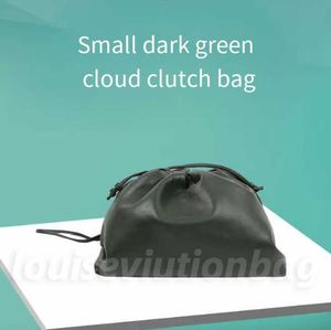 2023 Véritable cuir B Cloud Sac doux froissé Dumplings Messenger Sacs à main de luxe Femmes Designer Embrayages Single Épaule Mini Pochette