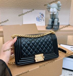 2023 Bolso de diseñador de cuero genuino Bolsas Sacoche Bolso personalizado para mujer Bolso de cuero de vaca para mujer Diseñador de lujo Cadena a cuadros Cadena cruzada Hombro de ganado CC Bolsa 25 cm