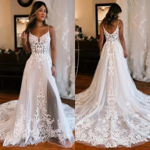 2023 Glamour 3D Fleurs Dentelle Robe De Mariée Bretelles Spaghetti Côté Fendu Complet Boutons Couverts Appliqués Plus Taille Robes De Mariée De Mariée