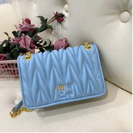 2023 gouden ketting schoudertas schapenvacht lederen crossbody handtas portemonnee rimpel mode letter handtassen koppeling geplooide portemonnee hoge kwaliteit flap messenger tassen