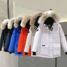 2023 Goose Down Jacket Mens y mujeres Mink Fur Collar Pareja Cubo Invierno Fashion Outdoor engrosado Cálido de diseñador personalizado de diseño personalizado D
