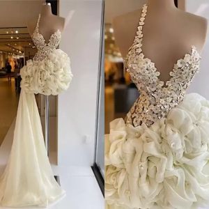 2023 prachtige prom -jurken een schouderriem ruches mini handgemaakte bloemen kristallen kralen op maat gemaakte avondjurk formele gelegenheid dragen vestidos plus maat