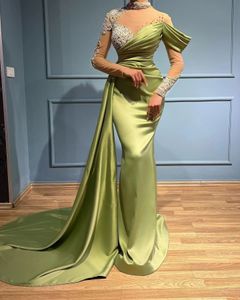 2023 Green Mermaid Evening Dresses Wear High Neck Crystal Beads Long Sleeves Illusion Prom Gowns Sheer Formal Party Dress