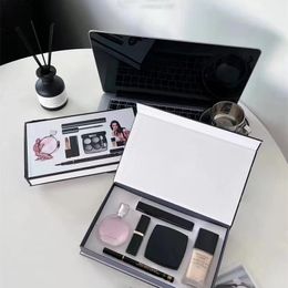 2023 Hoge Merk Make-Up Set 15 Ml Parfum Lippenstift Eyeliner Mascara Vloeibare Foundation 6 In 1 Met Doos Lippen cosmetica Kit Voor Vrouwen Gift