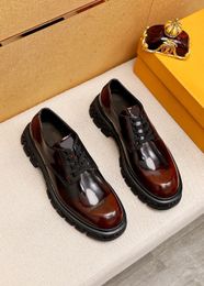 2023 Hoogwaardige heren Formele kledingschoenen Echt lederen bedrijf Oxfords mannelijk merk Casual comfortabele flats mocassin homme maat 38-45