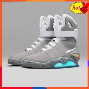 2023 HOT Retour vers le futur Lacets automatiques Air Mag Sneakers Air Mags de Marty Mcfly Led Shoes Retour vers le futur Glow In Dark Grey Mcflys Sneakers