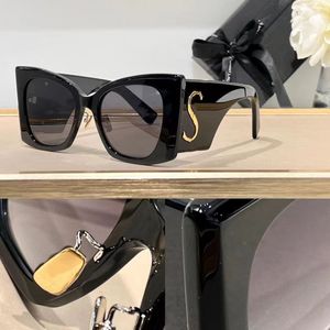 2023 Hot lunettes de soleil design pour femmes lettre lunettes de soleil de luxe UV 400 plage pour femmes nuances design