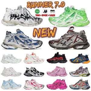 2023 hot Ontwerpers Runner 7 7.0 Casual schoenen Dames Heren Paris Transmit Sense Trainers Zwart Wit Graffiti Wit Zwart Roze Blauw Bourgondië Deconstructie