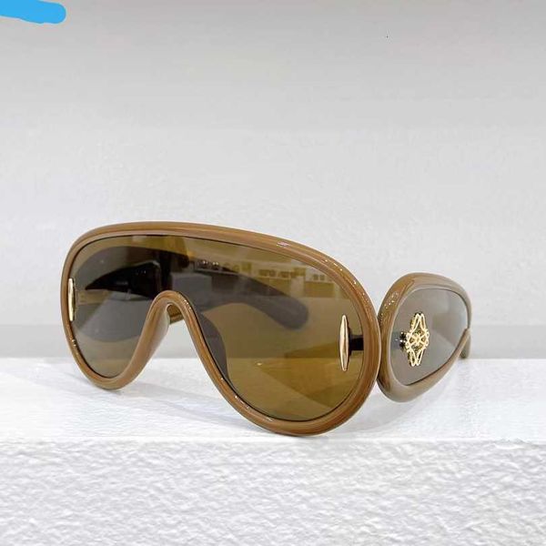 2023 Gafas calientes Diseñadores Gafas de sol Gafas de sol Personalidad Gafas resistentes a los rayos UV Hombres Mujeres Gafas para anteojos Marco Gafas vintage con 32