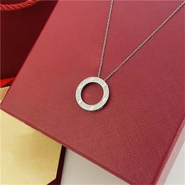 2023 collier en or chaud homme amour bijoux dames or jaune en acier inoxydable couple cou pendentif anniversaire cadeau femmes colliers de luxe chaîne en argent sterling