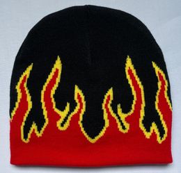 2023 Hot Outfates Sports Flame Beanie Warm Winter Hats For Men Mujeres Mujeres Miradores Docker Capa de calavera Hip Hop Autumn Acrílico Casual Skullies