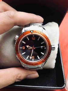 2023 Hot Sale 45 mm diameter heren sporthorloge saffier volledig roestvrijstalen kast mode oranje bezel luxe horloges voor heren automatisch mechanisch transparant achterkant