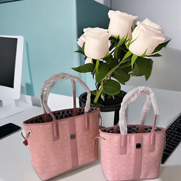 2023 Venta caliente Boutique Bolso de compras de piel de vaca para niñas jóvenes con gran capacidad Bolso de mano para mujer con doble asa rosa Estilo informal personalizado lindo