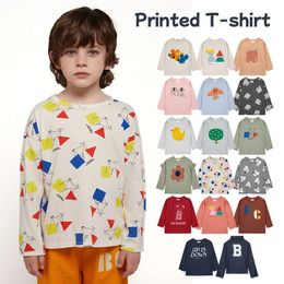 2023 Ins Autumnwinter Baby Boys and Girls Trendy Cool Top Cartoon Cute Long Sleeve Bottom Shirt Childrens T -shirt 240510