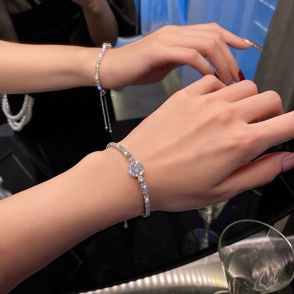 2023 INS TOP Sell Tennies Bracelet Luxury Bijoux 925 STERLING Silver Fill Round Coup Cumbic Zircon Party Eternity Women Wedding Bangle for Lover Gift