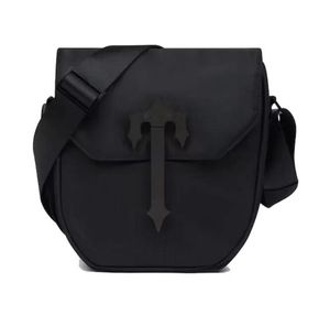 2023 IRONGATE T Sac à bandoulière Royaume-Uni Londres Mode Sac à main Sacs étanches Trapstar Luxury Designer Bag Mode sac de messager de sport sac de collège AAA