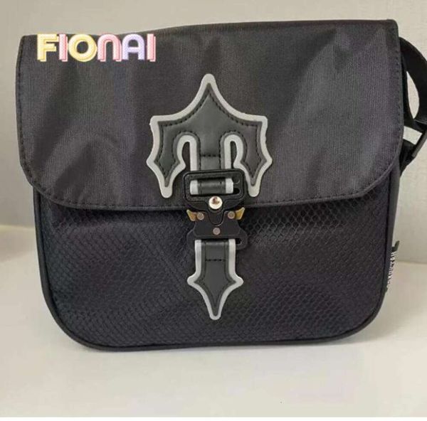 2023 IRONGATE T Sac à bandoulière UK Londres Mode Sac à main Sacs imperméables Trapstar Sac de luxe Designer Sac de messager de sport de mode Sac d'université Livraison gratuite RERE