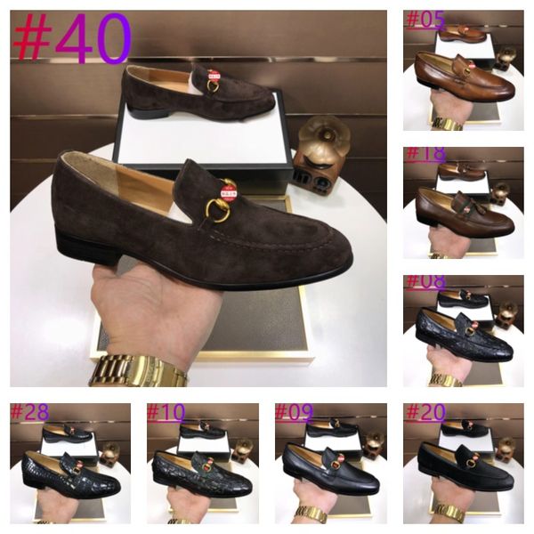 2023 chaussures italiennes hommes de luxe en cuir véritable plat sans lacet mocassins cristal blanc Bling Bling strass robe chaussures de mariage zapatos hombre