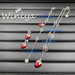 2023 bijoux fraise ensemble nouvelles lettres simple collier bracelet boucles d'oreilles mode personnalité mignon bijoux