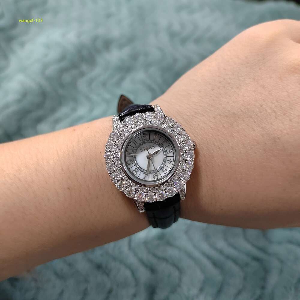 2023 joias vvs moissanite relógio novo design estilo luxuoso relógio de diamantes de gelo diamante para homens.
