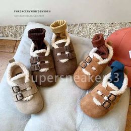 Bottes d'automne et d'hiver pour enfants, petites bottes en cuir en peluche pour bébés filles, chaussures simples pour garçons, nouveaux Styles, 2023