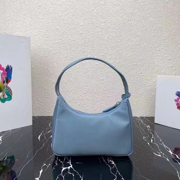 2023 Último bolso de hombro Alto baokuanqnylon vagabundo Calidad Diseñador de lujo Bolso de moda monog Relieve Modas clásicos Bolsos Luxurys Marcas Con caja