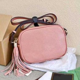 2023 Letter Womens Tassel Camera Bag Merken Schoudertassen Crossbody Shell Fashion Small Messenger Toes Handtassen voor meisjes kwastjes Sac Good