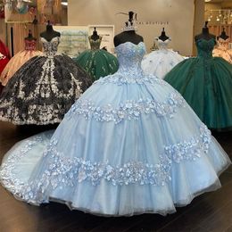 2023 Robes de quinceanera bleu clair Applique du corset perlé dos en cœur décolleté à la main fleurs personnalisées douces 16 Viens de bal de bal de fête princesse
