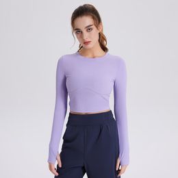 2023 Chemise à manches longues pour femmes, hauts de sport de yoga, chemises de fitness, longueur couvrant les fesses, sweat-shirts super doux, coupe décontractée, automne et hiver, haut pour les déplacements