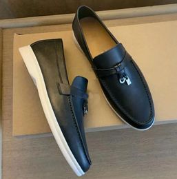 2023 LP PIANA Couples Chaussures décontractées Charmes d'été Marche ornée de mocassins à talons plats Unisexe Designers de luxe Robe en cuir véritable Mocassin chaussures chaussures d'usine