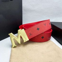 2023 Cinturón de lujo Cinturón de diseñador para mujer Diseñador Metálico Estilo de negocios Cinturones de mujer Moda Ocio Temperamento Material versátil Cinturones de cuero para mujer Muy 5A