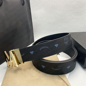 2023 Cinturón de lujo Cinturón de diseñador para mujeres diseñador Metálico Estilo de negocios Cinturas de mujer Temperamento de ocio